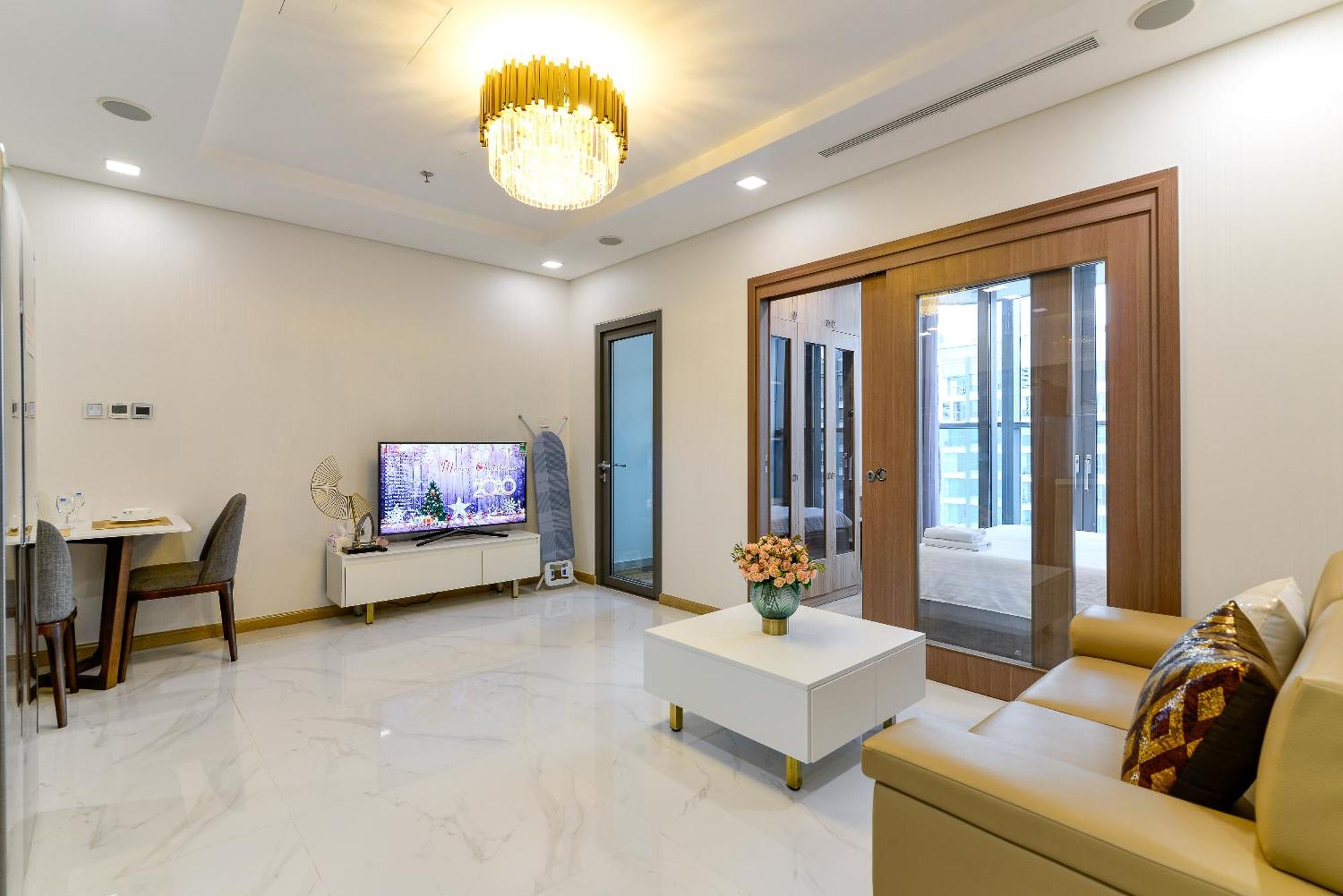 Landmark 81 Condotel Garden Bay โฮจิมินห์ซิตี้ ภายนอก รูปภาพ